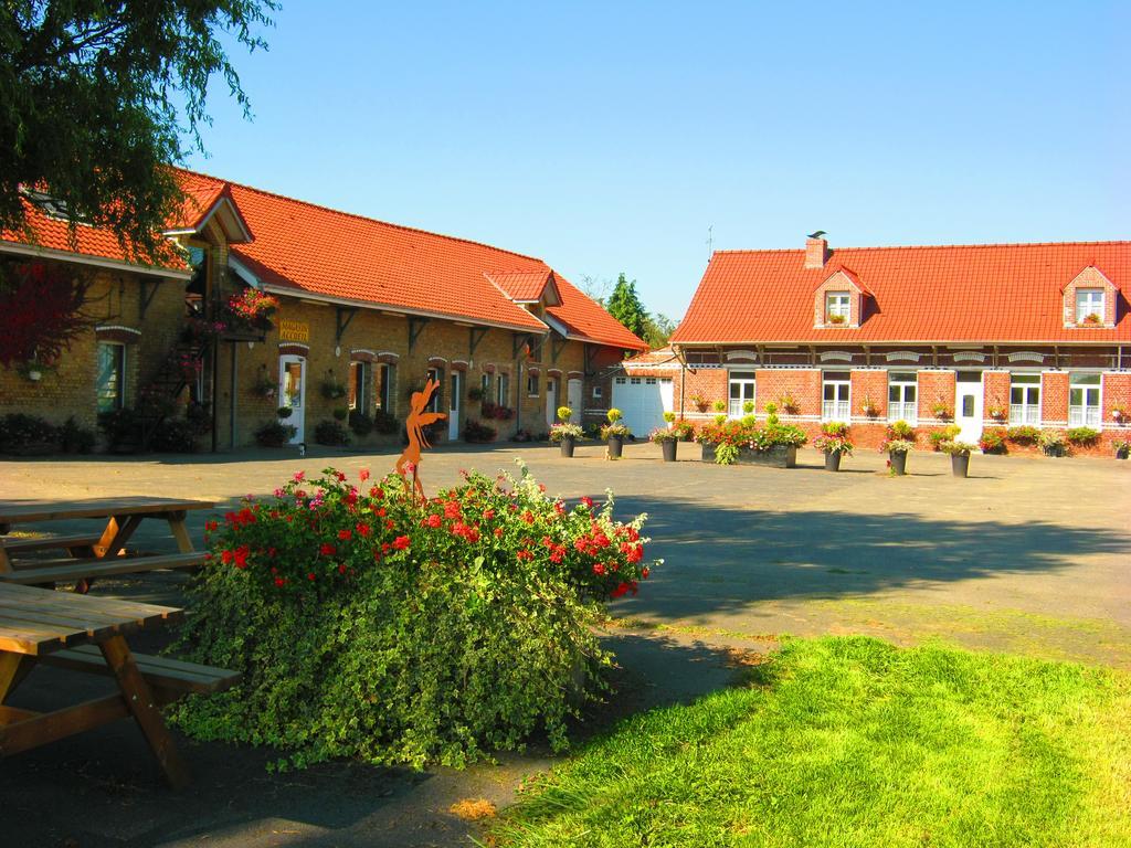 Camping Ferme Des Saules Otel Bailleul  Dış mekan fotoğraf
